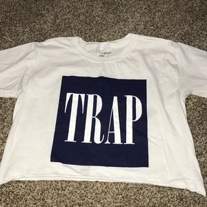 Trap crop top